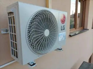Montaż klimatyzacji LG Standard 2 3,5 kW w mieszkaniu - agregat