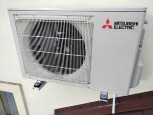 Montaż klimatyzacji Mitsubishi AY 3,5kW w domu